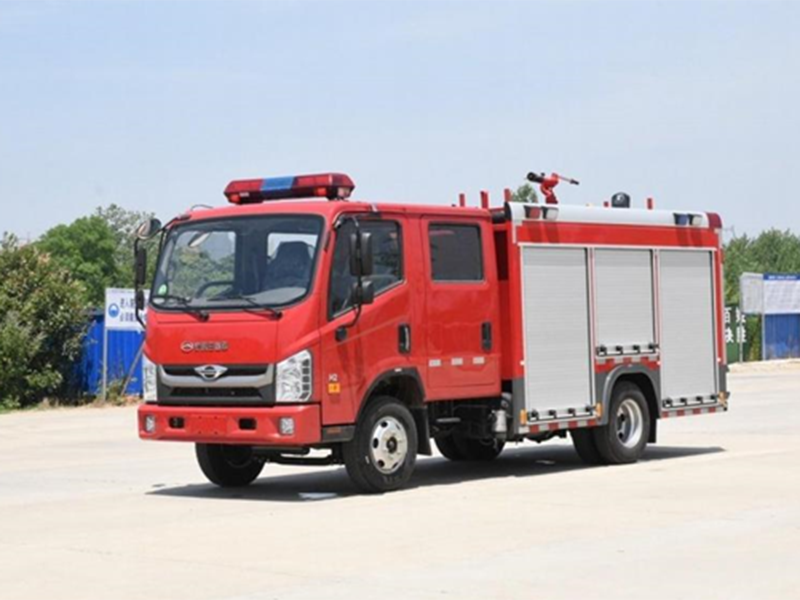 2.5噸  國(guó)六 福田水罐消防車(chē)  內(nèi)藏罐