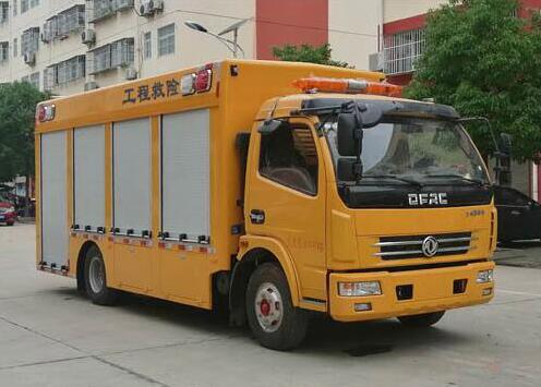 多利卡1000方型救險(xiǎn)車(chē)