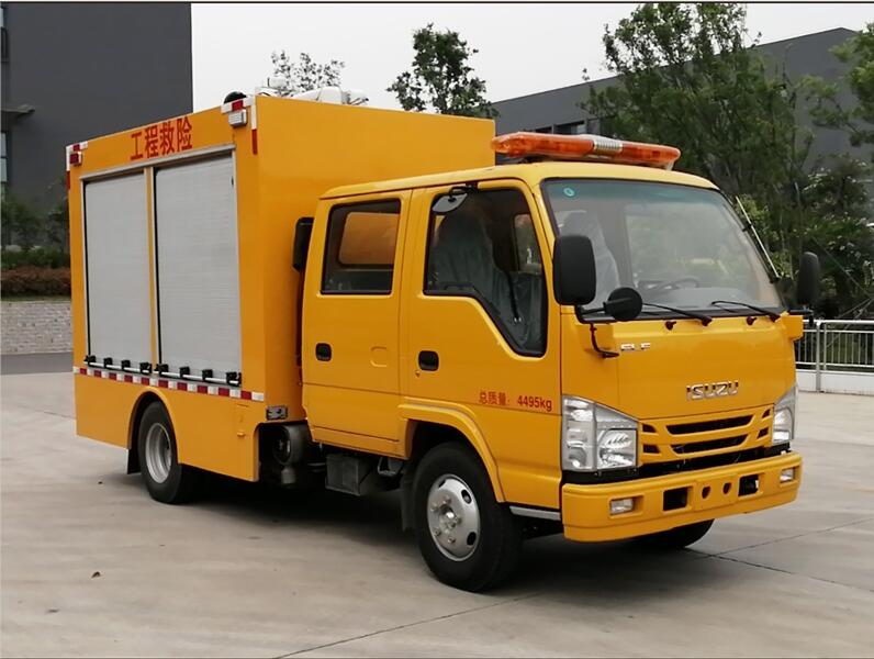 五十鈴雙排救險(xiǎn)設(shè)備車(chē)